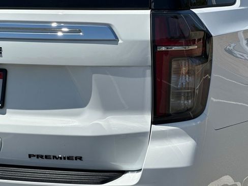 Used 2023 Chevrolet Tahoe Premier AWD/4WD image 31