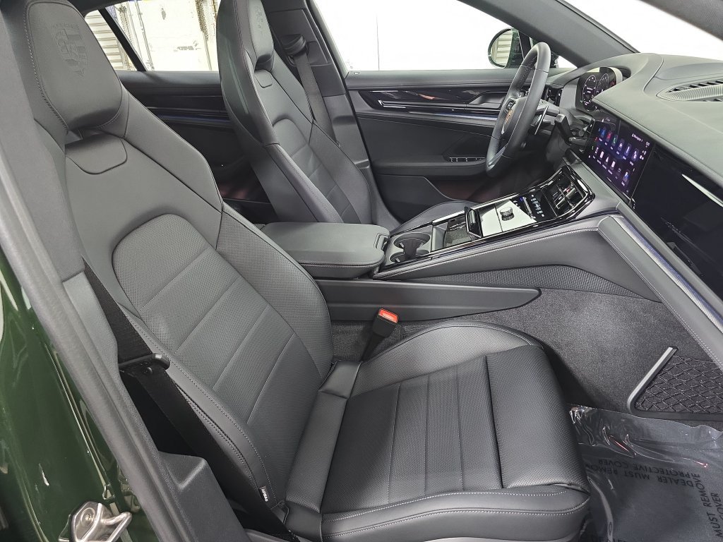 New 2026 Porsche Panamera 4 AWD/4WD image 27