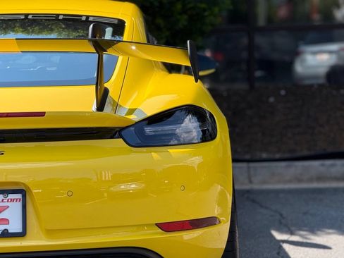 Used 2025 Porsche 718 Cayman GT4 RS w/ Weissach Package RWD image 16