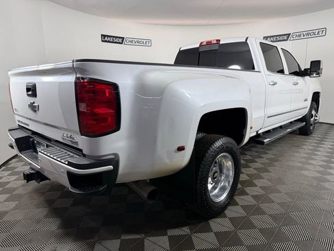 Used 2019 Chevrolet Silverado 3500 High Country w/ Duramax Plus Package image 6
