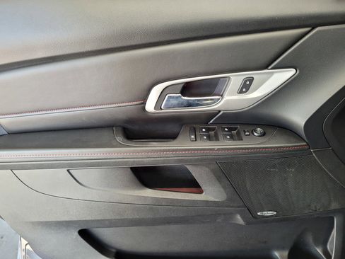 Used 2015 GMC Terrain SLT image 17