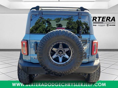 Used 2023 Ford Bronco Badlands AWD/4WD image 5