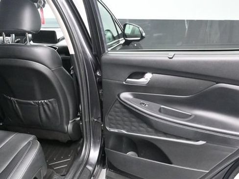 Used 2022 Hyundai Santa Fe SEL w/ Convenience + Premium Package AWD/4WD image 11