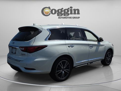 Used 2018 INFINITI QX60 Luxe w/ Deluxe Technology Package image 6