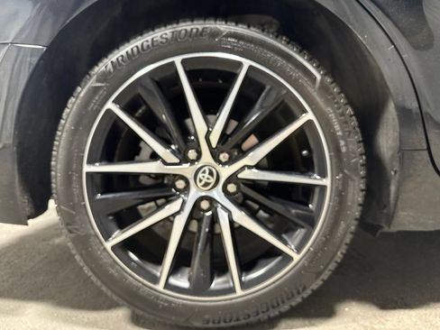 Used 2021 Toyota Camry SE FWD image 38