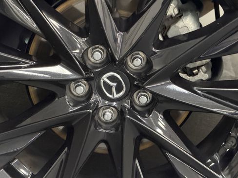 Used 2021 MAZDA CX-5 Carbon Edition image 19