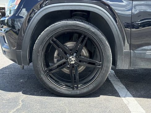 Used 2018 Volkswagen Atlas SE AWD/4WD image 9