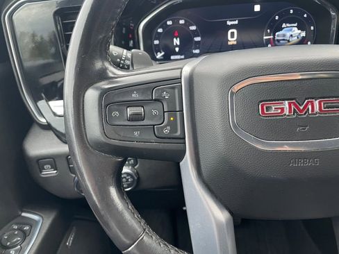 Used 2022 GMC Sierra 1500 SLT image 10