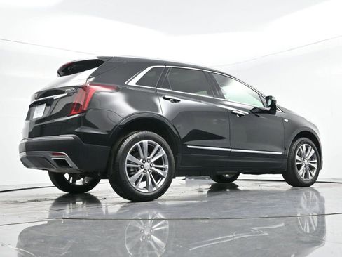 Certified 2025 Cadillac XT5 Premium Luxury image 50