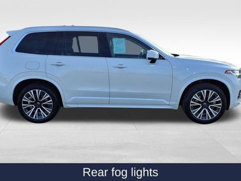 Used 2021 Volvo XC90 T6 Momentum w/ Climate Package image 9
