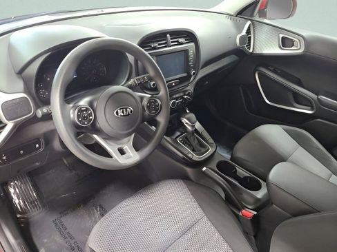 Used 2021 Kia Soul LX FWD image 23
