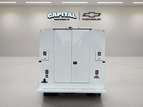 New 2025 Chevrolet Express 3500 w/ Power Convenience Package image 12