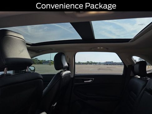 Used 2021 Ford Edge SEL w/ Convenience Package AWD/4WD image 12