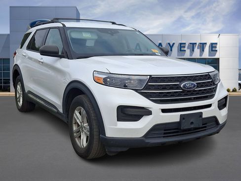 Certified 2021 Ford Explorer XLT w/ Class III Trailer Tow Package AWD/4WD image 1