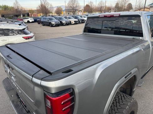 Used 2025 GMC Sierra 3500 Denali Ultimate image 20