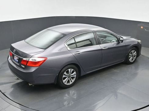 Used 2015 Honda Accord LX image 32