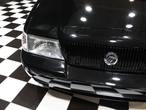 Used 2004 Mercury Marauder RWD image 11