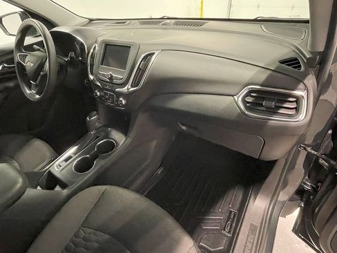 Used 2020 Chevrolet Equinox LT w/ LPO, Blackout Package image 27