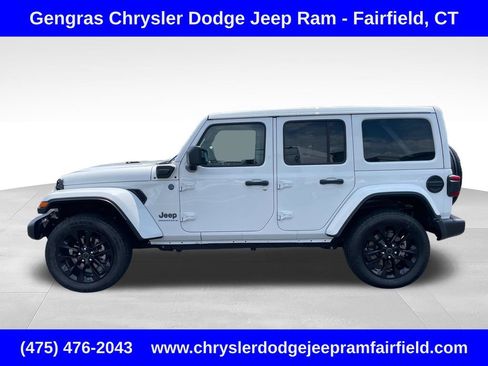 Certified 2025 Jeep Wrangler Unlimited Sahara w/ Safety Group AWD/4WD image 4