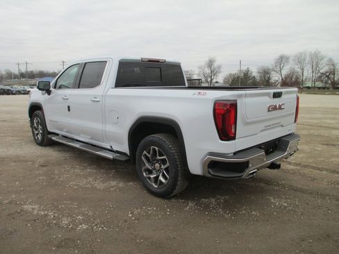 New 2026 GMC Sierra 1500 SLT w/ SLT Premium Plus Package image 8