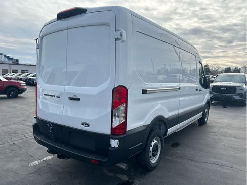 New 2026 Ford Transit 150 148 Medium Roof w/ Load Area Protection Package image 9
