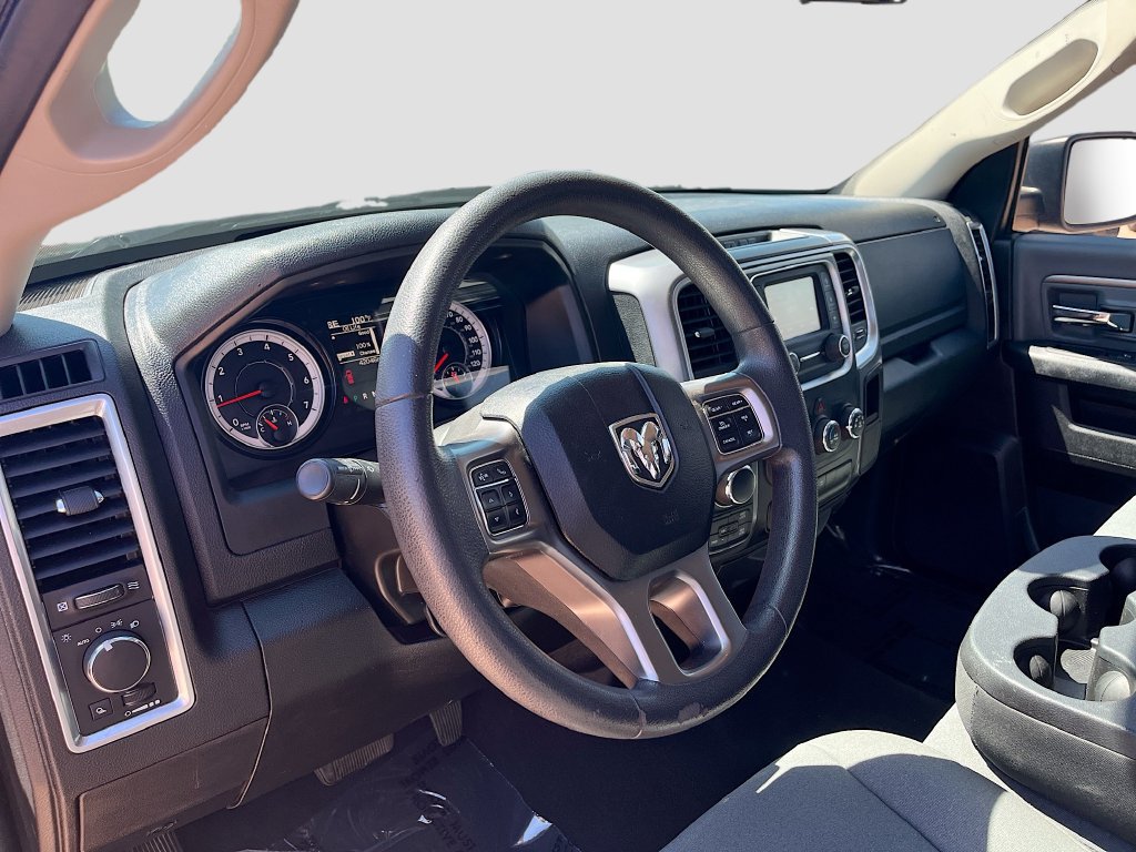 Used 2024 RAM 1500 Classic SLT AWD/4WD image 9