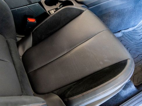 Used 2025 Subaru Forester Touring w/ Popular Package - Touring image 29