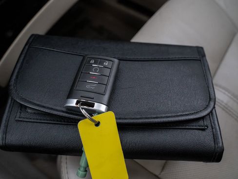 Used 2011 Cadillac SRX Performance image 29