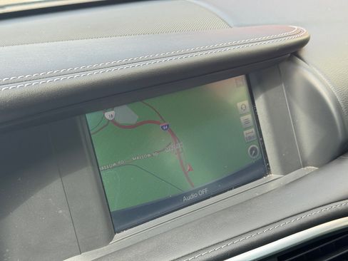 Used 2018 INFINITI QX30 Sport w/ Sport Leather Package image 20