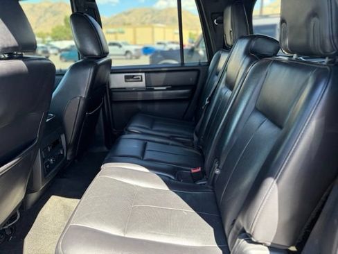 Used 2016 Ford Expedition EL XLT w/ Equipment Group 202A AWD/4WD image 15