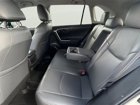 Used 2021 Toyota RAV4 LE image 49