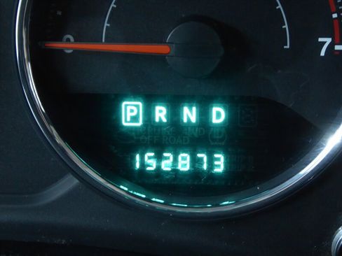 Used 2011 Jeep Wrangler Unlimited Sahara w/ Dual Top Group image 13