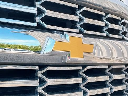 Used 2018 Chevrolet Silverado 1500 LT w/ All Star Edition image 2