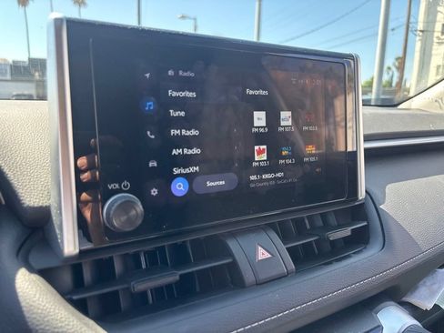 Used 2023 Toyota RAV4 XLE w/ Convenience Package FWD image 20
