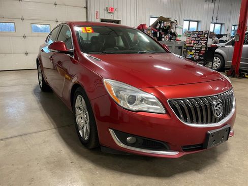 Used 2015 Buick Regal Premium FWD image 4