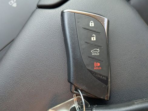 Used 2023 Lexus ES 350 w/ Premium Package image 30