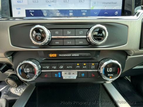 Used 2022 Ford F250 Platinum image 31