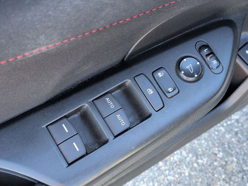 Used 2018 Honda Civic Si image 15