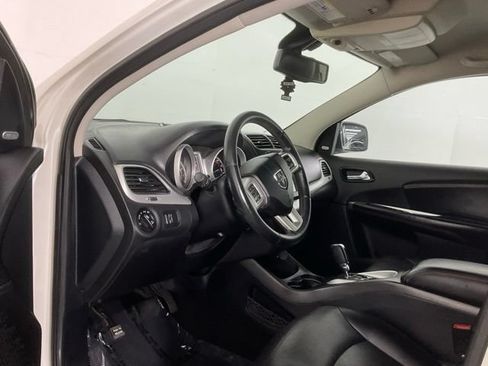 Used 2015 Dodge Journey R/T w/ Flexible Seating Group FWD image 12