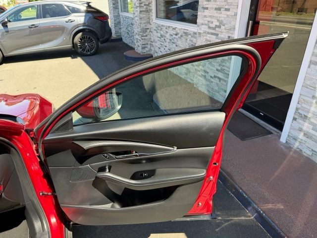 Used 2023 MAZDA CX-30 AWD 2.5 S w/ Preferred Package image 13