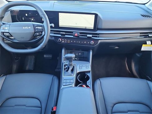 New 2026 Kia Sportage SX image 19