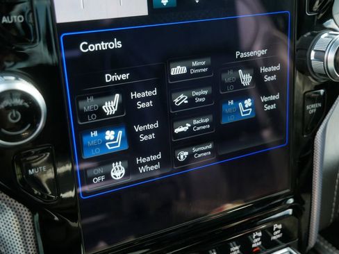 Used 2020 RAM 1500 Limited AWD/4WD image 43
