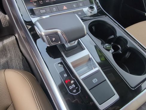 Used 2025 Audi Q7 2.0T Premium Plus image 25