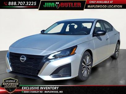 Used 2024 Nissan Altima 2.5 SV