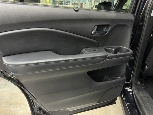 Used 2017 Honda Pilot Touring image 24
