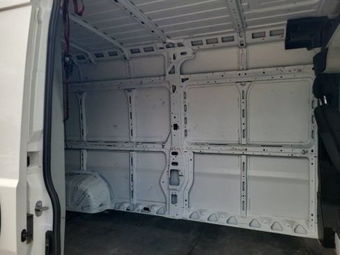Used 2023 RAM ProMaster 2500 w/ Interior LED Lighting Group FWD image 13