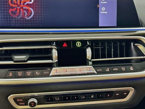Used 2019 BMW X5 xDrive40i w/ Executive Package AWD/4WD image 19