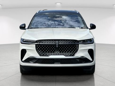 New 2026 Lincoln Nautilus Black Label AWD/4WD image 8