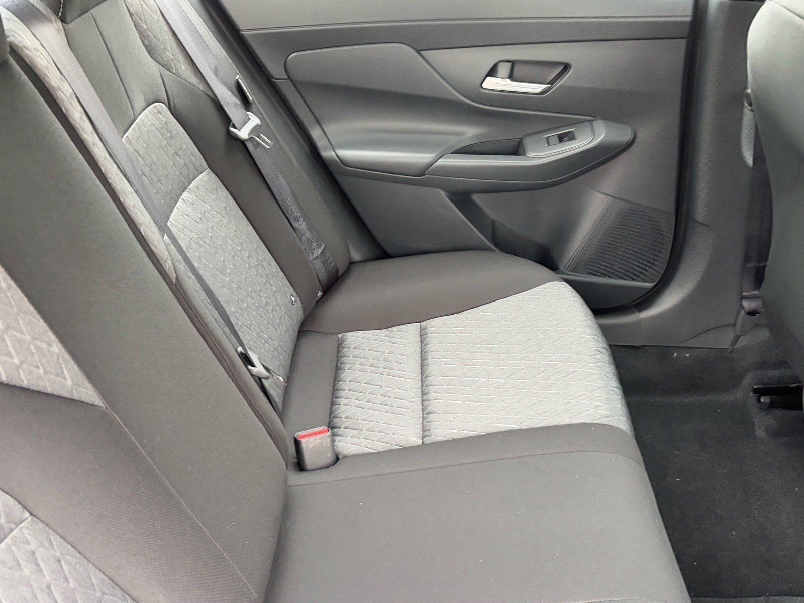 New 2026 Nissan Sentra SV w/ SV Convenience Package FWD image 13