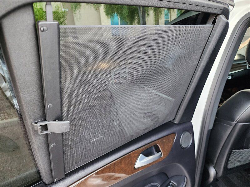 Used 2015 Mercedes-Benz ML 350 4MATIC w/ Premium 1 Package image 83